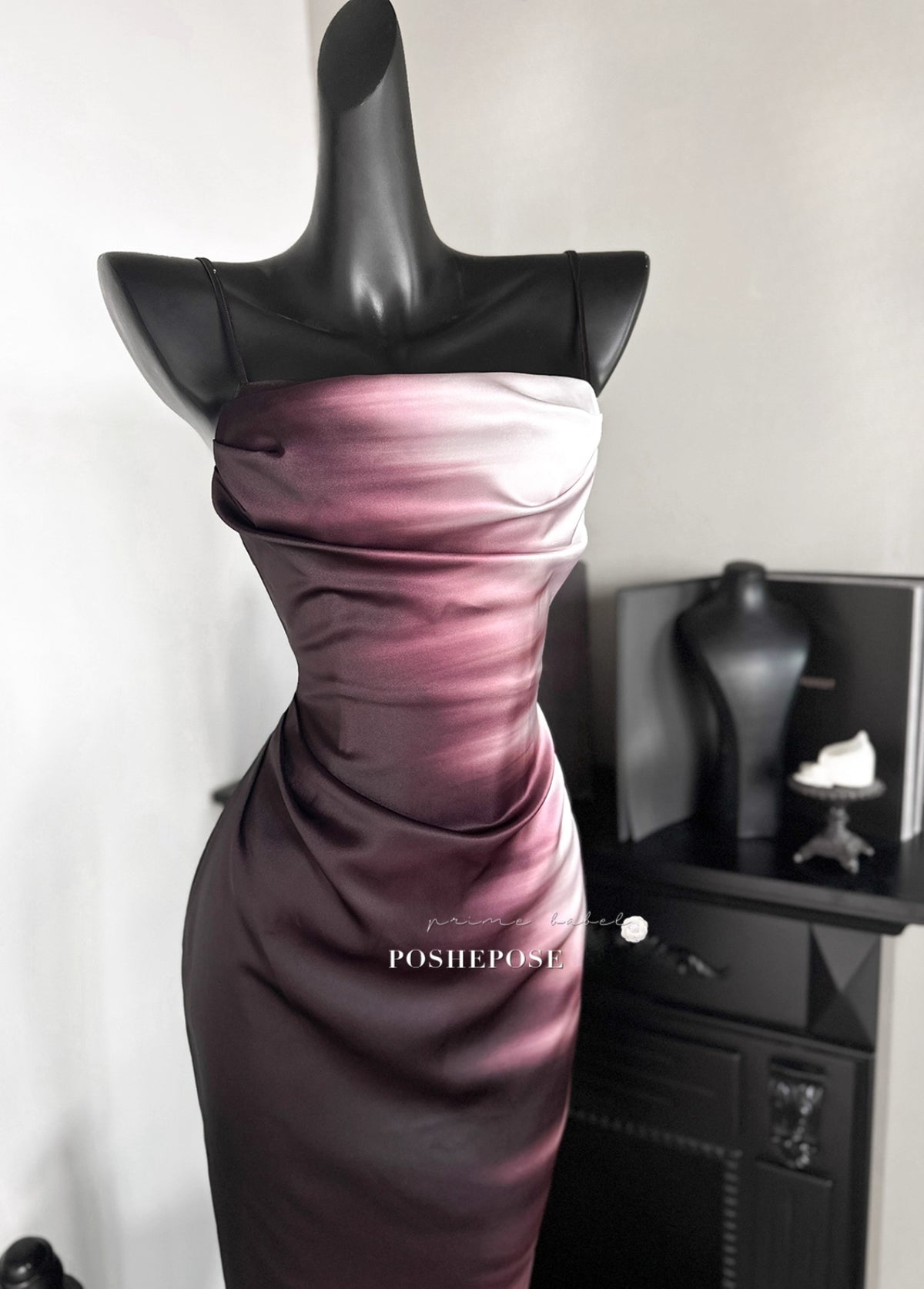 Luxury bodycon night dress perfect for galas and events.