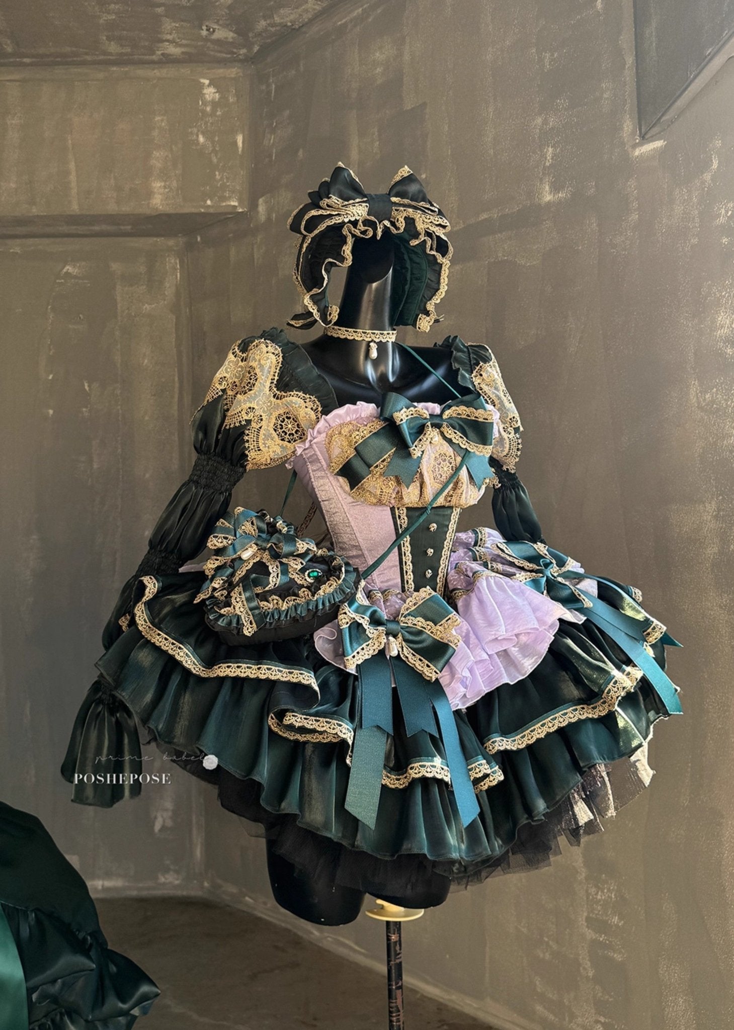 ポシェポーズ レトロパレス ロリータドレス